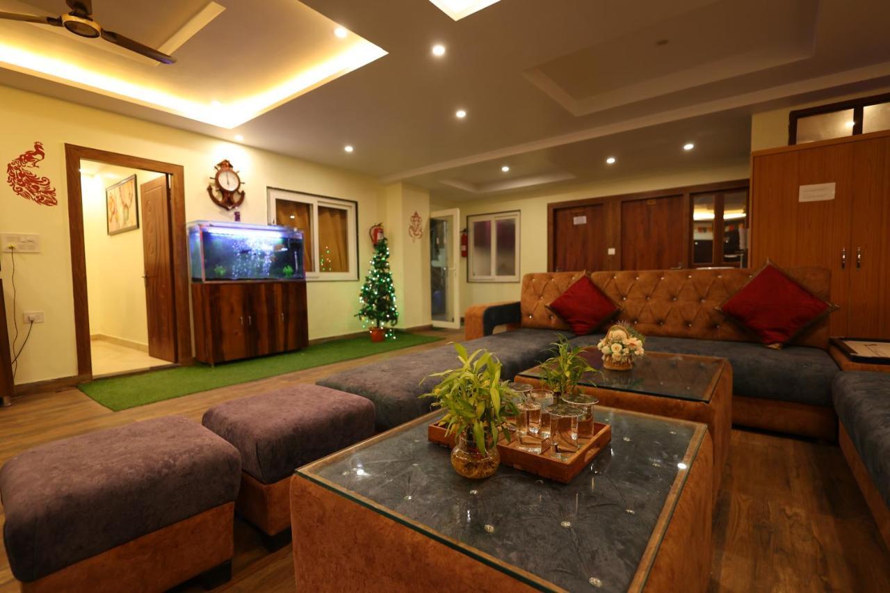 רישיקש Perfect Stayz Premium Forest Valley Near Waterfall מראה חיצוני תמונה